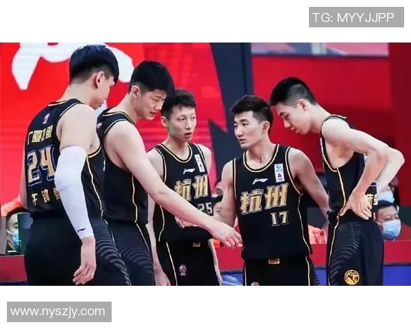 CBA激战辽宁队对决广东队谁能在巅峰对决中笑到最后