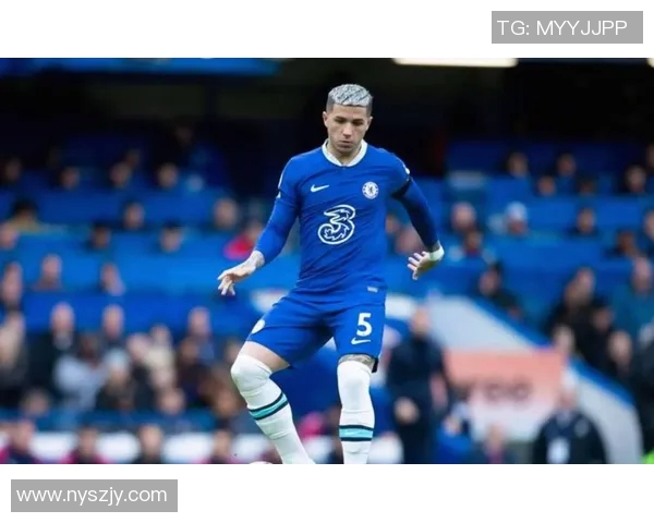 切尔西年轻球员在赛季中的出色表现与未来发展潜力分析 切尔西年轻球员在赛季中的出色表现与未来发展潜力分析